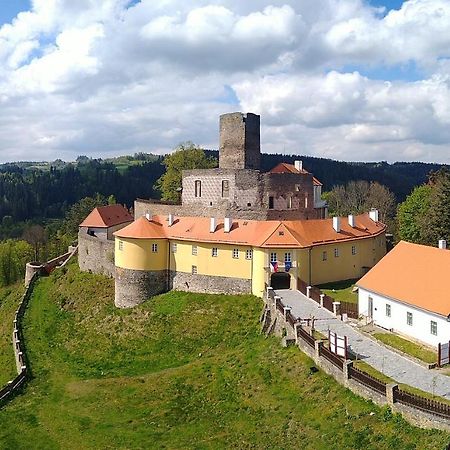 Penzion Hradu Svojanov Svojanov  Buitenkant foto