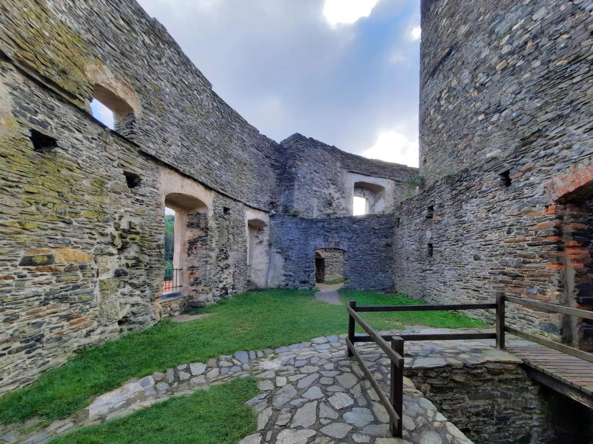 Penzion Hradu Svojanov Svojanov  Buitenkant foto