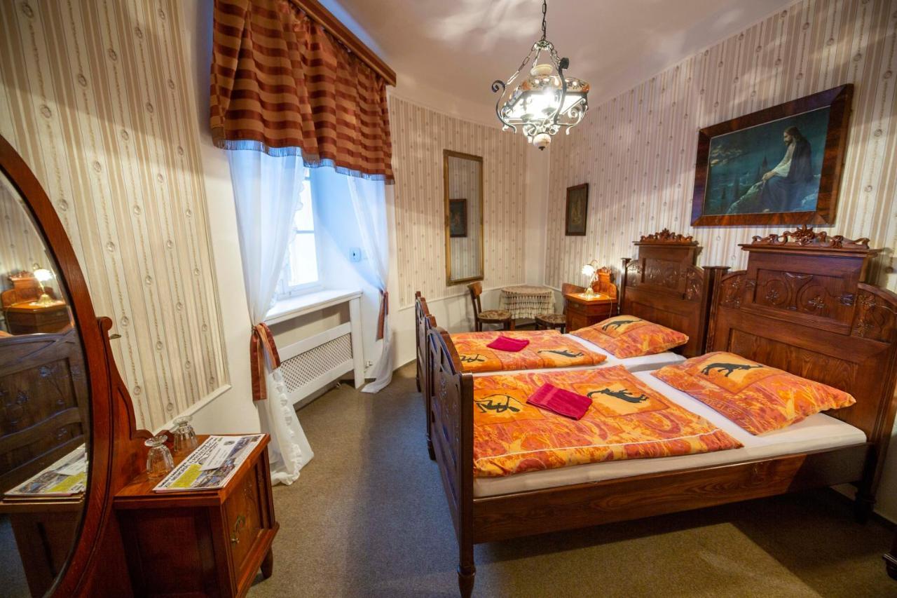 Penzion Hradu Svojanov Svojanov  Buitenkant foto