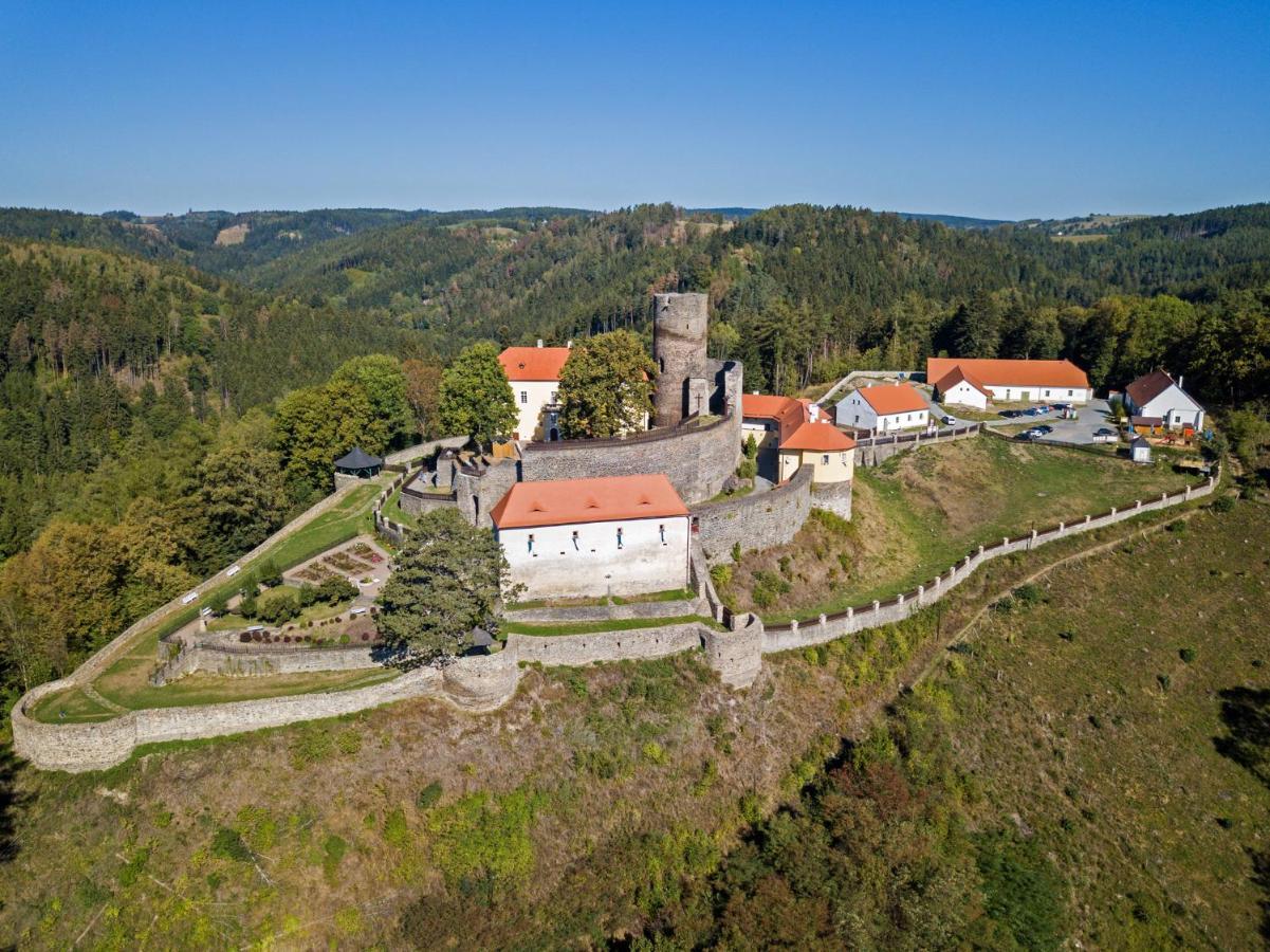 Penzion Hradu Svojanov Svojanov  Buitenkant foto